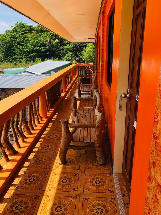 Edem Tourist Inn Malapascua Екстер'єр фото