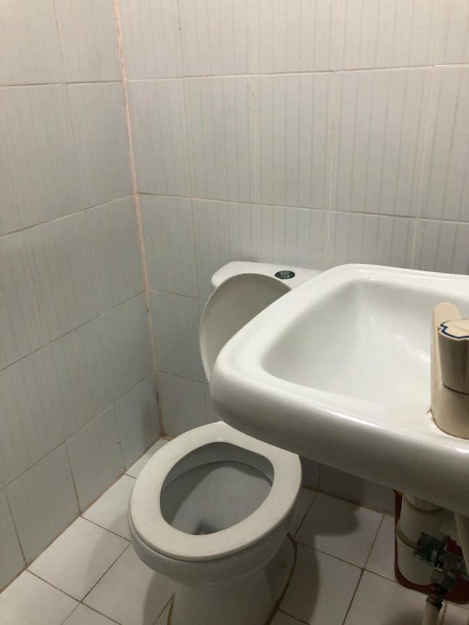 Edem Tourist Inn Malapascua Екстер'єр фото